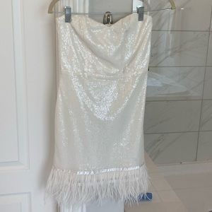 White sequin feather trimmed Lulus dress NWT